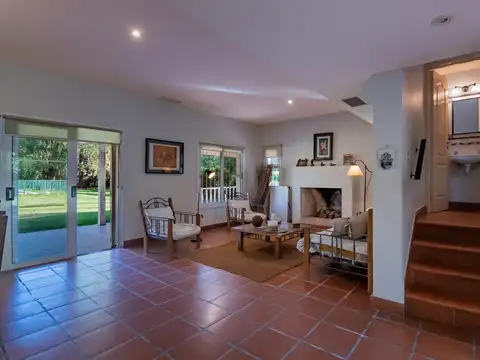 CASA EN VENTA CAMPOS DE ROCA 3 DORMITORIOS