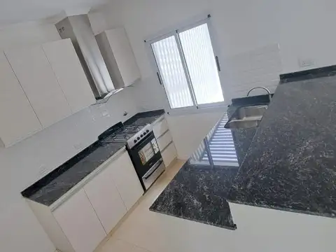 Depto Tipo Casa en Venta de 3 dormitorios