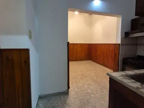 Depto Tipo Casa 3 ambientes con 1 baño