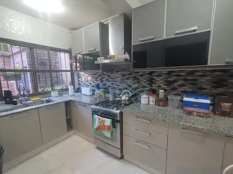 VILLA DEVOTO PH  3AMB C/ JARDIN