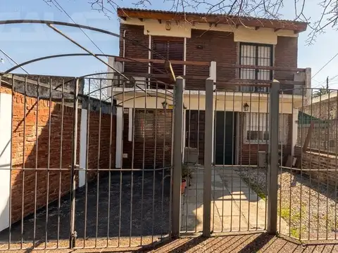 DÚPLEX | 3 AMBIENTES | ALTILLO | LUMINOSO | COCHERA | ITUZAINGÓ SUR