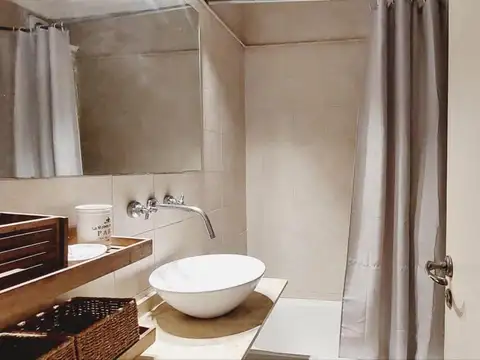 Departamento 5 ambientes con 2 baños