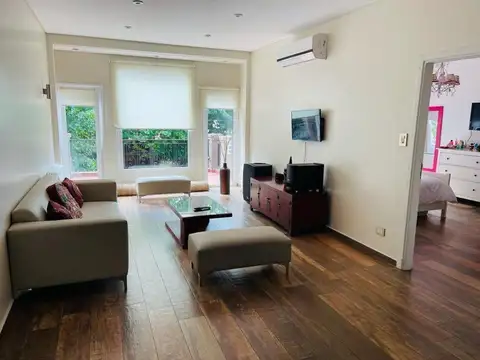 Casa en Venta en Adrogue, USD 640.000