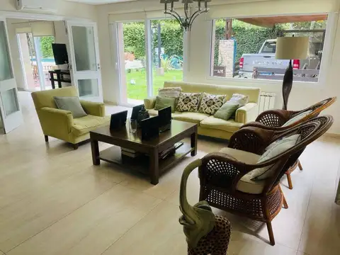 Casa en Venta de 5 dormitorios