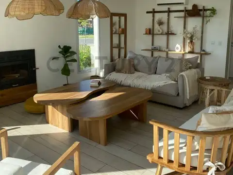 Casa en Alquiler en Puertos - Riberas, USD 2.000