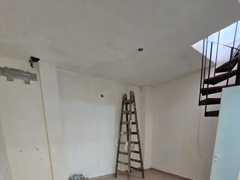 Depto Tipo Casa en Alquiler de 1 dormitorio