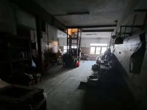 Galpon en Venta en Ramos Mejia, USD 160.000