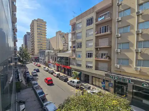 Departamento 3 amb. ext. + dependencia- Ap.crédito- Cordoba y Belgrano