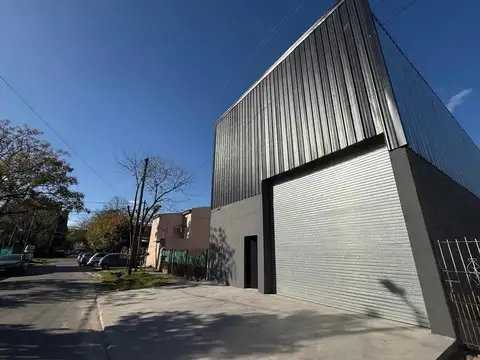 Alquiler de Galpón Industrial a Estrenar 400 m²