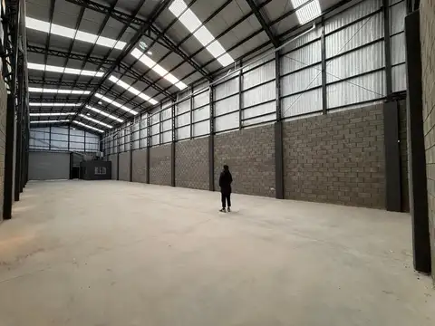 Alquiler de Galpón Industrial a Estrenar 400 m²
