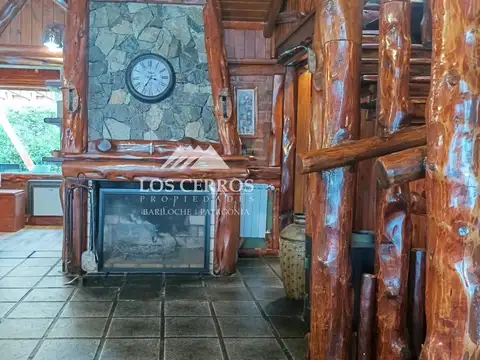 Casa con costa de Lago en San Carlos De Bariloche