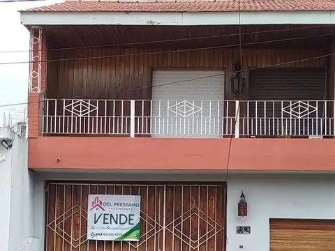 Venta - Chalet de Dos Plantas, 3 Amb, Oportunidad 