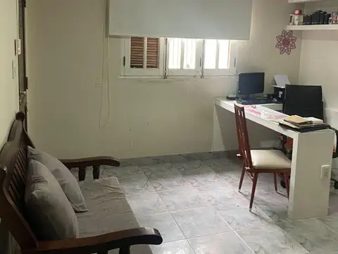 Calle 65 "Canadá" Nº1642, barrio Las Flores, Reconquista 1600