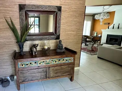 Casa en Venta de 5 dormitorios