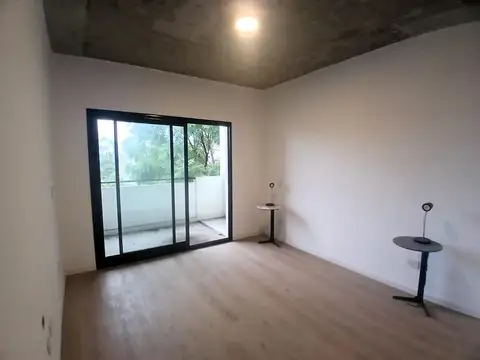 Depto 2 amb 65m, Patio,al Frente.