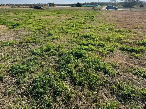 Terreno en Venta 30  mts Fondo