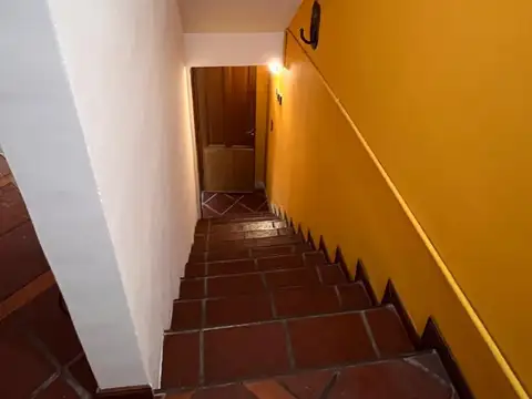 Depto Tipo Casa en Alquiler de 2 dormitorios