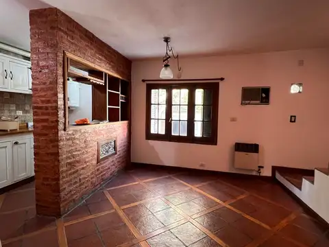Depto Tipo Casa en Alquiler en Boedo, $ 1.300.000