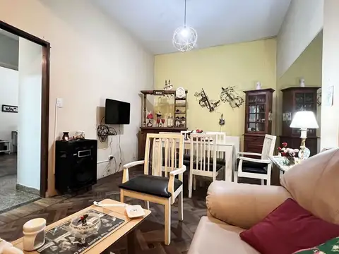 Depto Tipo Casa en Venta en Balvanera, USD 89.000
