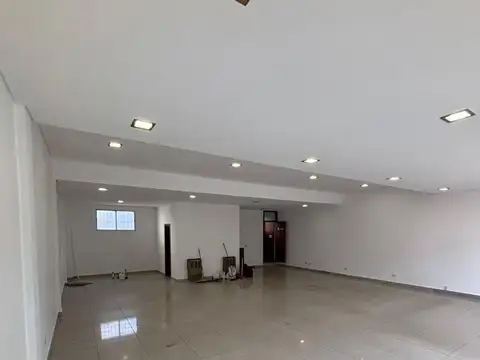 LOCAL COMERCIAL EN ALQUILER