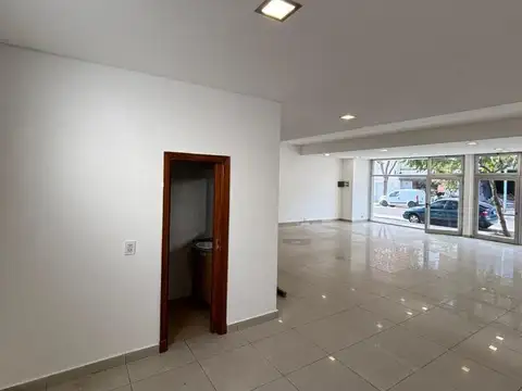 LOCAL COMERCIAL EN ALQUILER