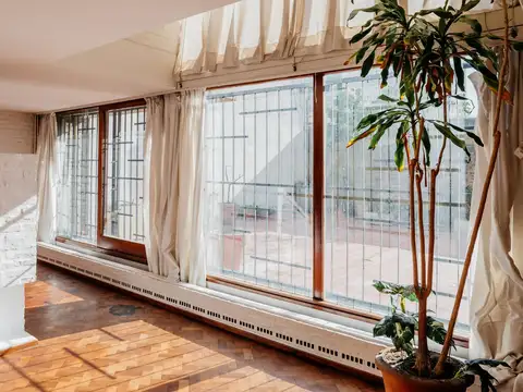 Departamento en Venta de 6 ambientes