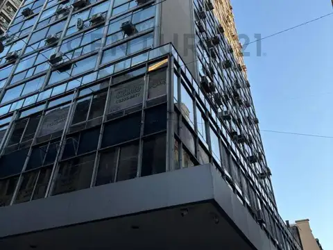 Paraguay 600, Piso 30