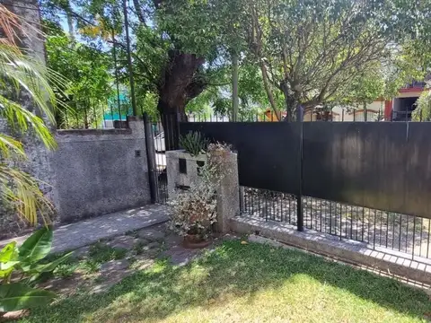 Depto Tipo Casa en Alquiler de 3 ambientes