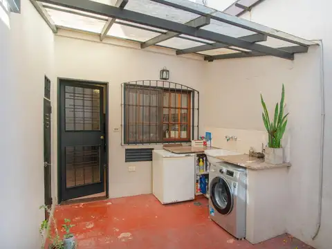 Depto Tipo Casa en Venta 45 años