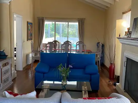 Casa Monoambiente con 3 baños