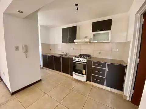 Departamento en Alquiler de 4 ambientes