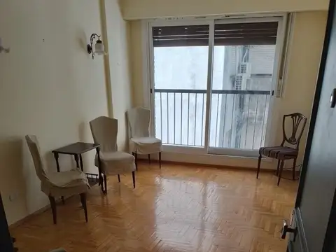 DEPARTAMENTO DE DOS AMBIENTES COMODO Y LUMINOSO