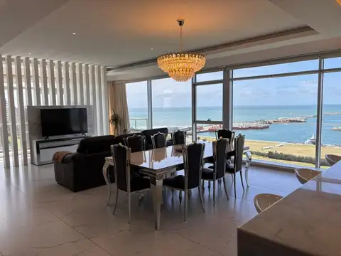 SEMIPISO DE 5 AMBIENTES CON VISTA AL MAR, AL GOLF Y CIUDAD.