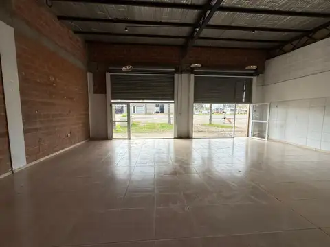 Local en Alquiler en Alejandro Korn, $ 900.000
