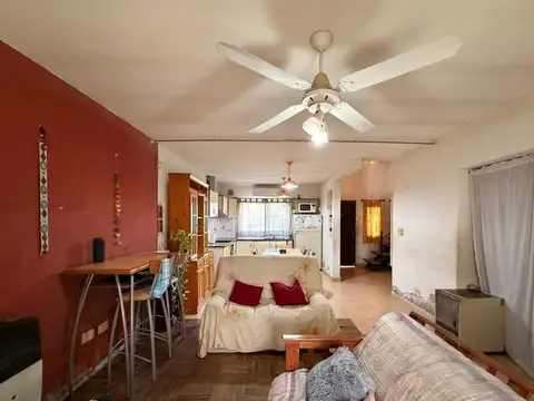 CASA EN VENTA 3 DORMITORIOS BARRIO BELGRANO