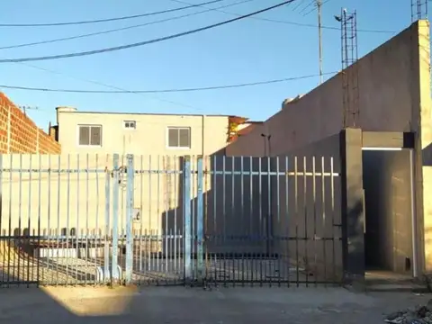 Depto Tipo Casa en Venta en Remedios de Escalada, USD 53.000