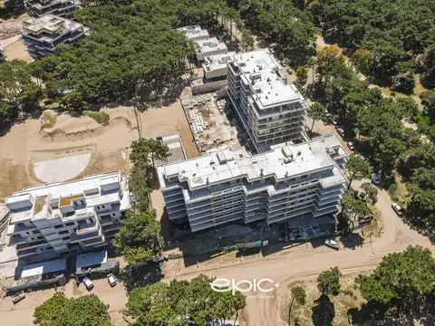 Av. Del Libertador y Boulevard Humboldt al 2000