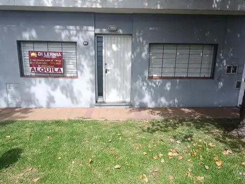 DPTO EN ALQUILER 2 AMB. CASEROS 810, BERNAL.