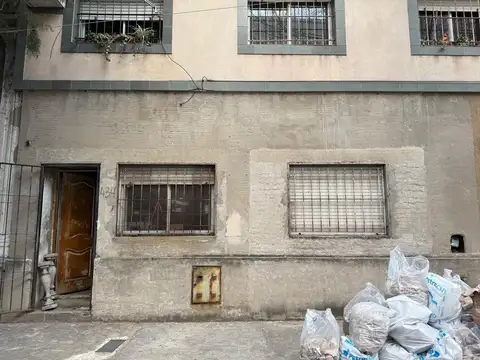 Depto Tipo Casa en Venta de 3 ambientes