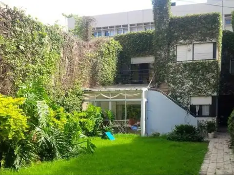 Casa en Venta - 4 Dormitorios