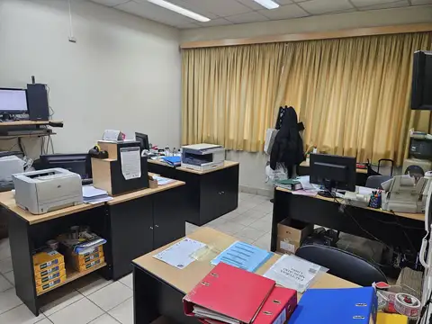 Galpon en Venta 8  mts Frente