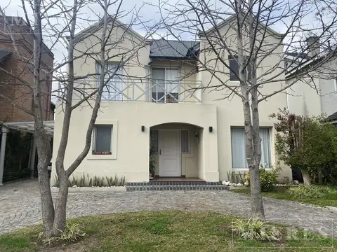 Casa en Alquiler de Verano por 2 meses en Barrancas de San José, Tigre