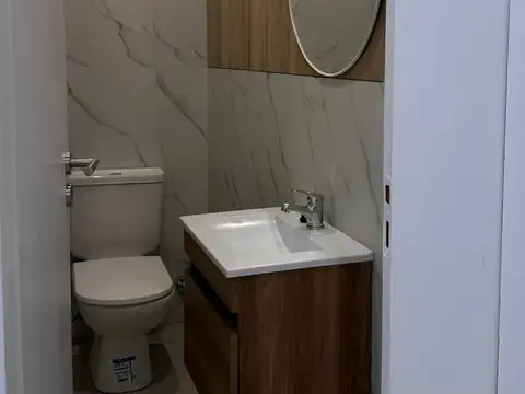Casa 4 ambientes con 1 baño