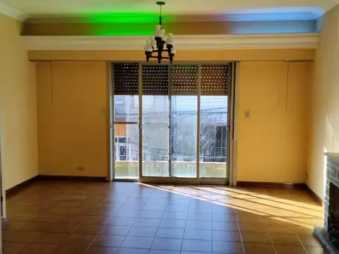 Primera Junta 5600