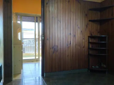 Departamento en Venta en Billinghurst, USD 90.000