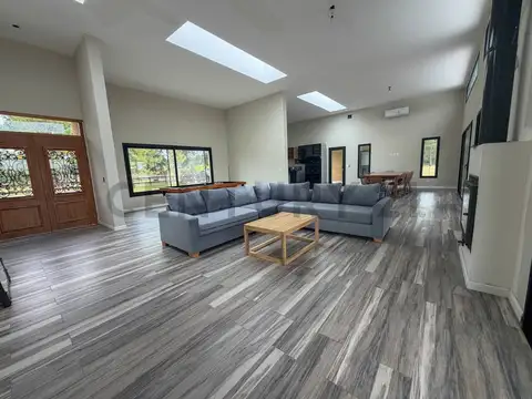 Casa en Venta en El Malacate, USD 420.000