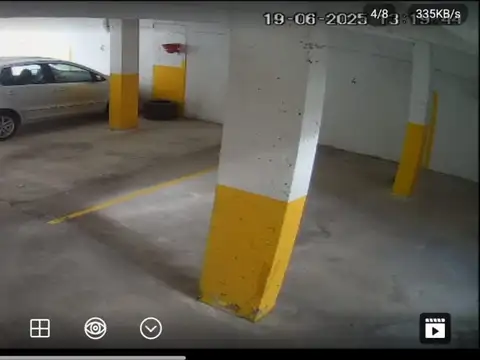 Av De Los Constituyentes 3200 Agronomía Cochera U$12.000