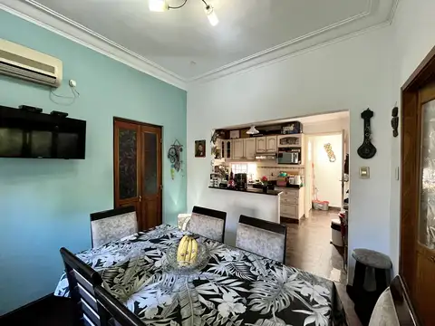 CASA VENTA 3 AMBIENTES EL PALOMAR CON PATIO COCHERA APTO CRÉDITO