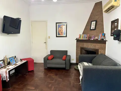 Casa en Venta en El Palomar, USD 170.000