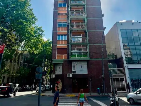 Piso de 4 ambientes Moron.